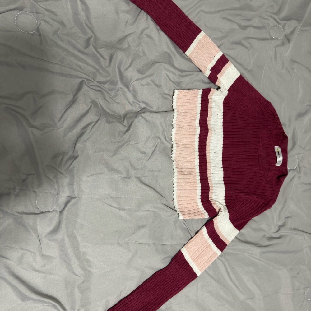 Cropped sweater